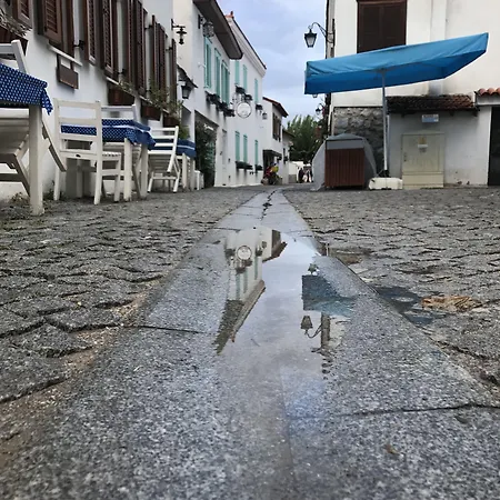 Mavi Ege Butik Otel *